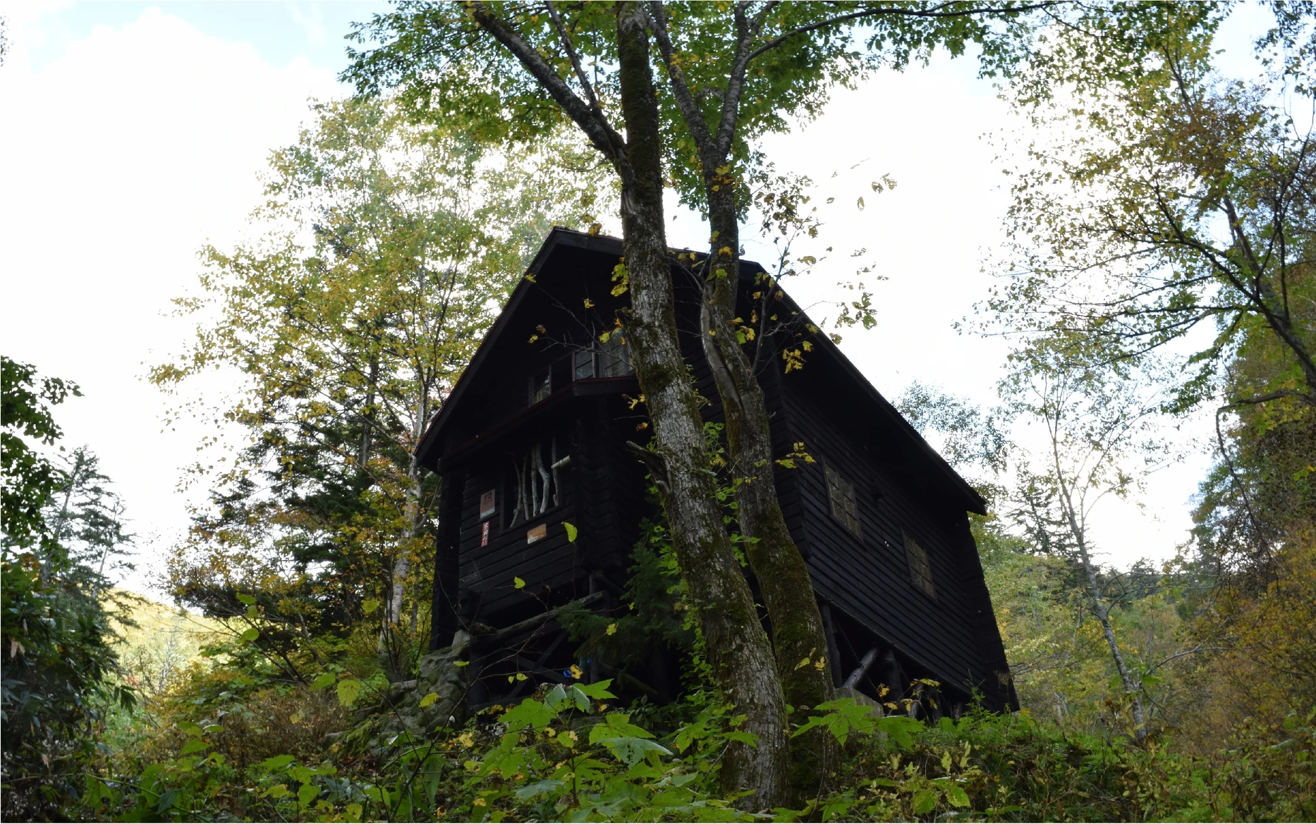 Hut in middle of mountain